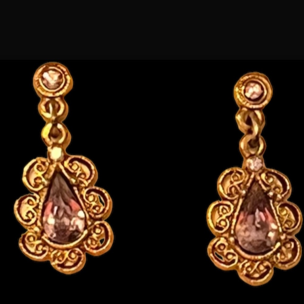 Vintage Gold Tone Dangling Amethyst Color Earrings Teardrop Shape Pierced Posts